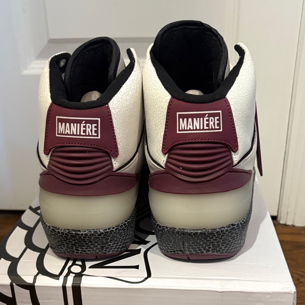 Jordan Sneakers in White and Burgundy